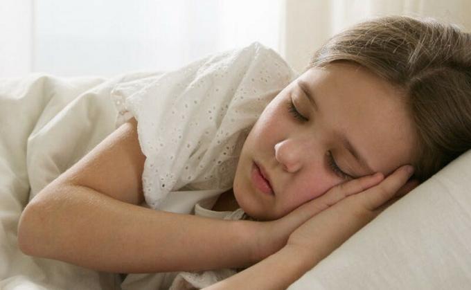 Miego sutrikimų simptomai vaikystėje