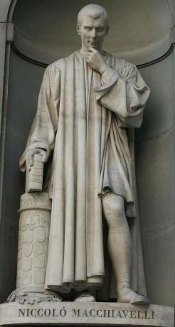 Statue von Nicolau Machiavel