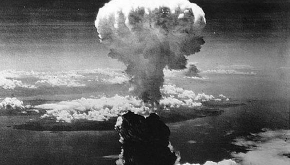 第二次世界大戦の大規模な爆撃-広島の爆撃