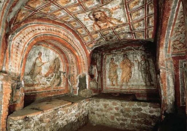 Paleochrist art exhibits paintings on the walls of catacombs