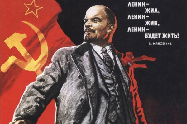 Wat was de Russische Revolutie - Korte samenvatting - Lenins regering