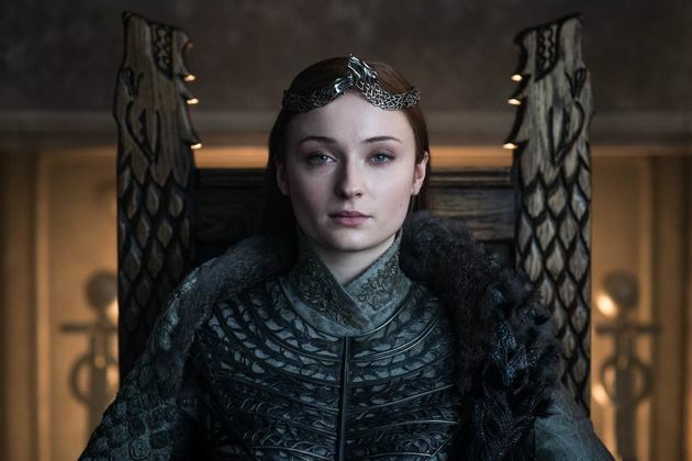 Sansa coroada rainha doNorte。