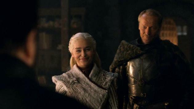 Daenerys sorrindo