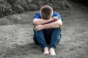 Основна депресия: симптоми, причини и лечение