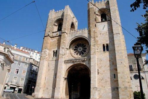 Pomembna dela romanske umetnosti - lizbonska katedrala