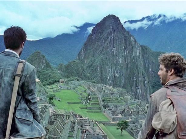 Ernesto a Alberto v ruinách Inkov v Machu Picchu