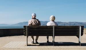 3 tecken på att en äldre person är ensam