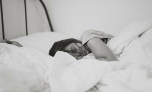 Proč spíme? Biologické procesy spojené s tímto jevem