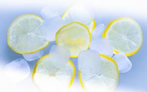 8 benefits of drinking lemon water in the morning