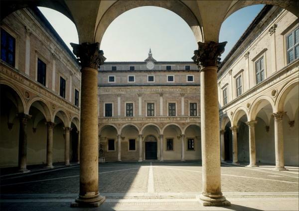 Italiaanse Renaissance-architecten en hun werken - Leon Battista Alberti (1404-1472)