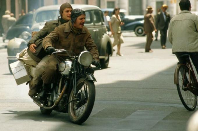 Кадър от филма „Дневниците на мотоциклета“