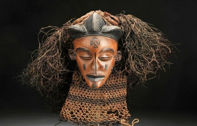 masca africana Tchokwe