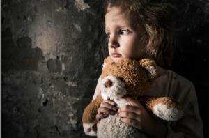 Сексуальне насильство в дитинстві: коли ми були мертві