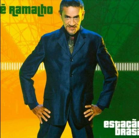 Capa do CD pubblicato nel 2003, regravação do primo album solista da carreira de Zé Ramalho.