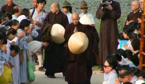 The 110 best phrases of Thich Nhat Hanh