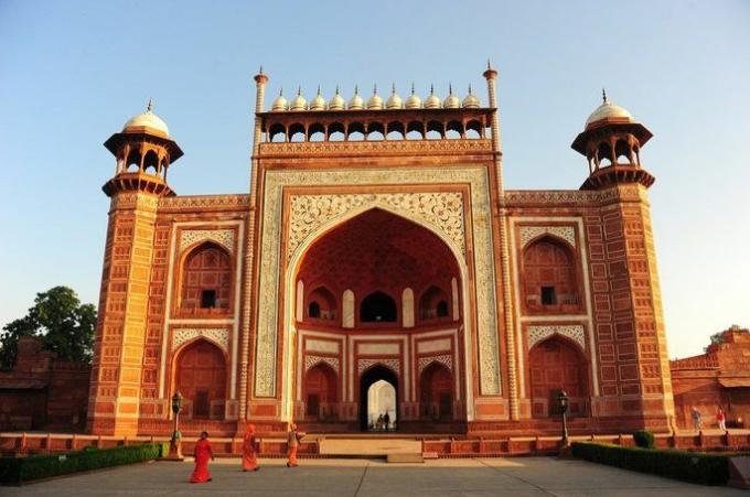 Darwaza, or the entrance building of the Taj Mahal.